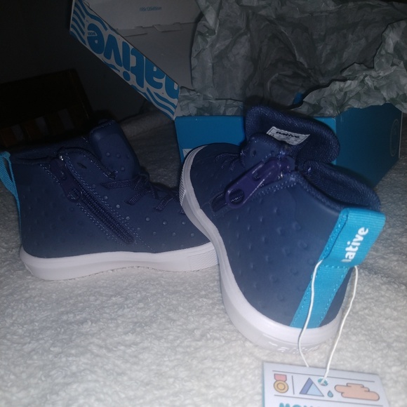 Native shoes - Picture 2 of 5